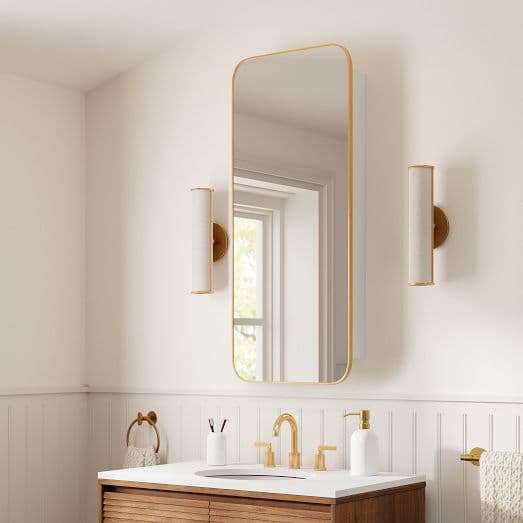 Seamless Medicine Cabinet