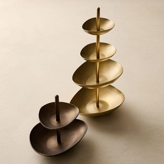 Organic Metal Jewelry Storage Tower